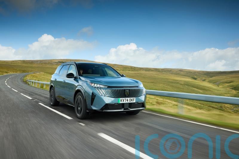 British drivers only prepared to drive up to 35 miles for work – research