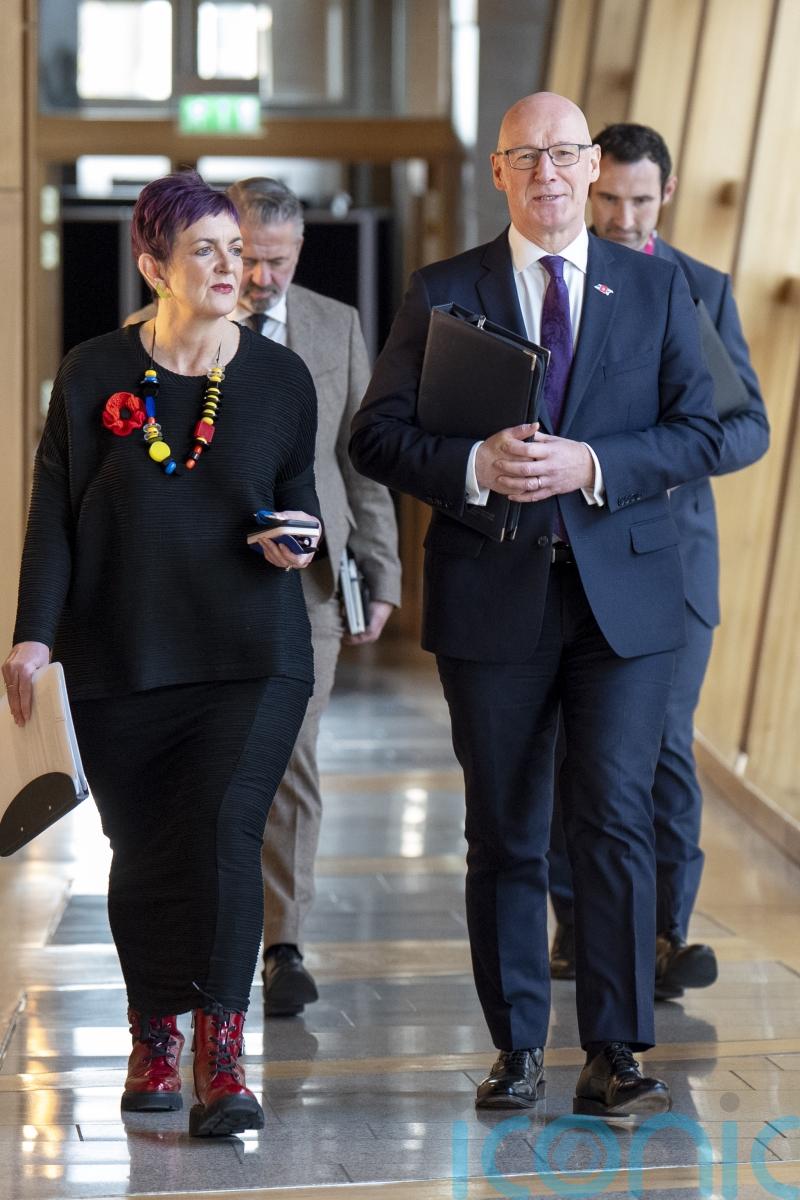 Swinney backs Constance amid threat of no confidence vote in grooming gangs row