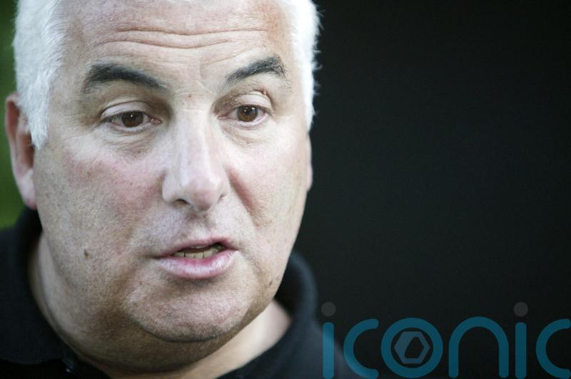 Mitch Winehouse ‘a bully’ who knew about ownership of auction items, court told