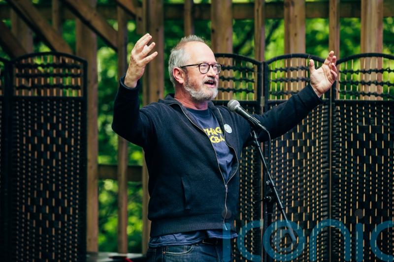 Comedian Robin Ince resigns as presenter of BBC’s The Infinite Monkey Cage