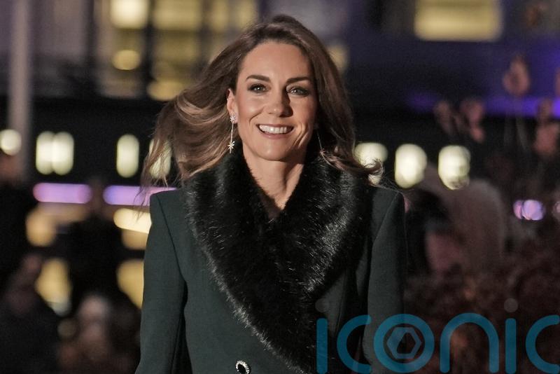 Kate visits cancer remembrance garden after King shares treatment news