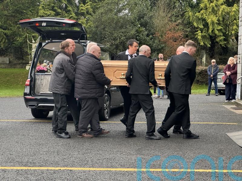 Fire attack victim Mary Holt had &lsquo;heart of gold&rsquo;, funeral hears.