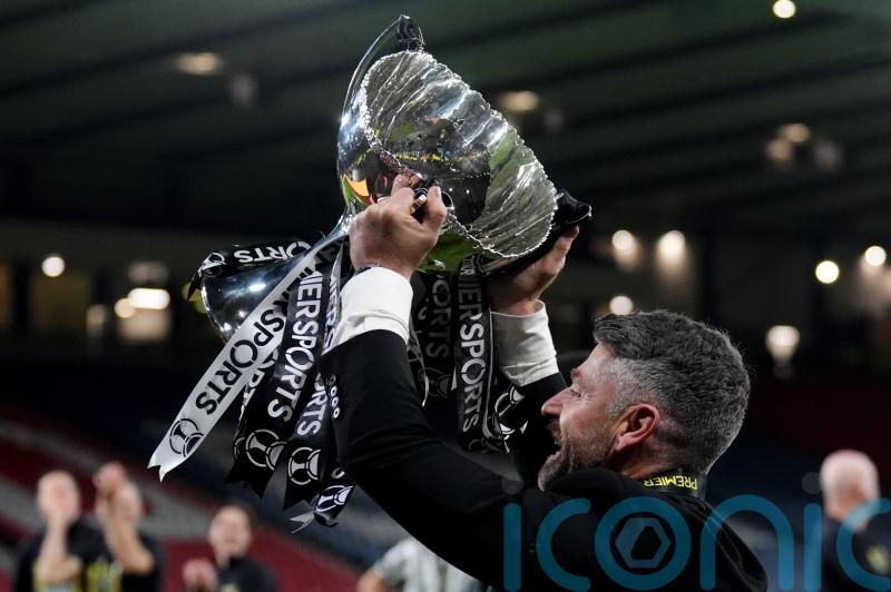 St Mirren boss Stephen Robinson wants others to take limelight after cup glory
