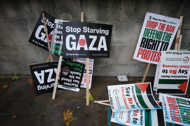 Student accused of chanting &lsquo;put the Zios in the ground&rsquo; during protest charged