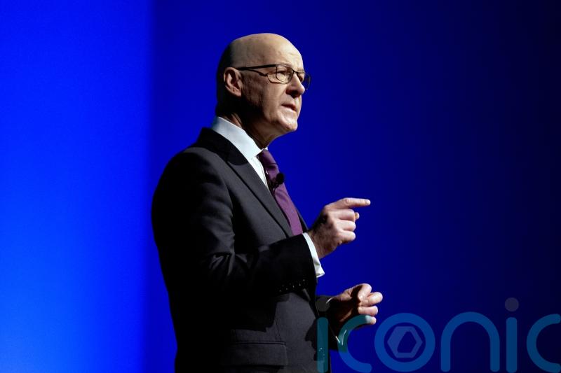 Swinney looking &lsquo;personally&rsquo; at Jewish-Catholic school security