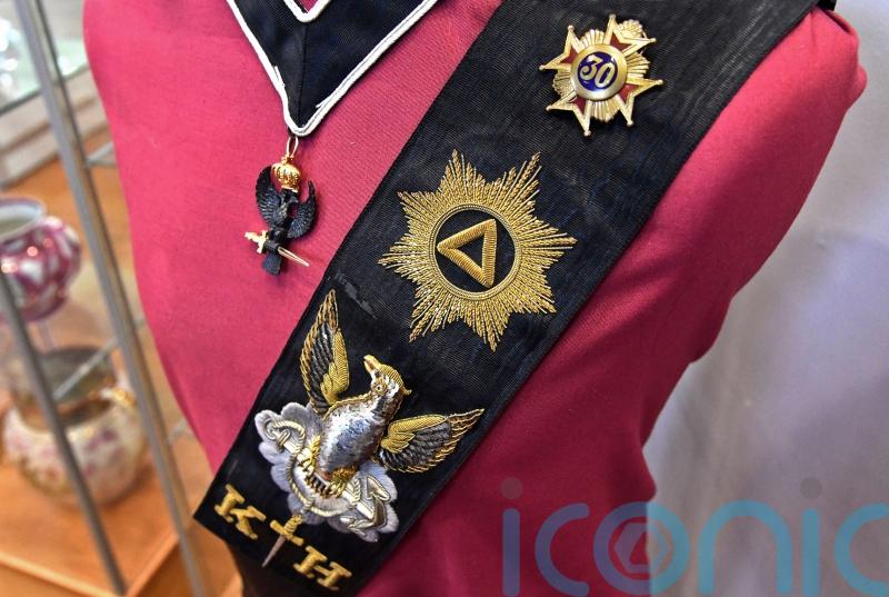 Freemasons set to take legal action over Met Police membership declaration plan