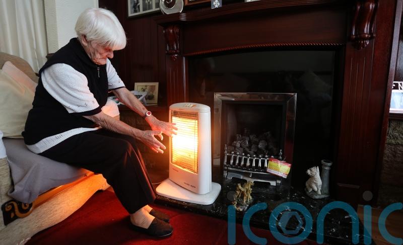 Almost 840,000 payments already made to help with heating bills, says minister
