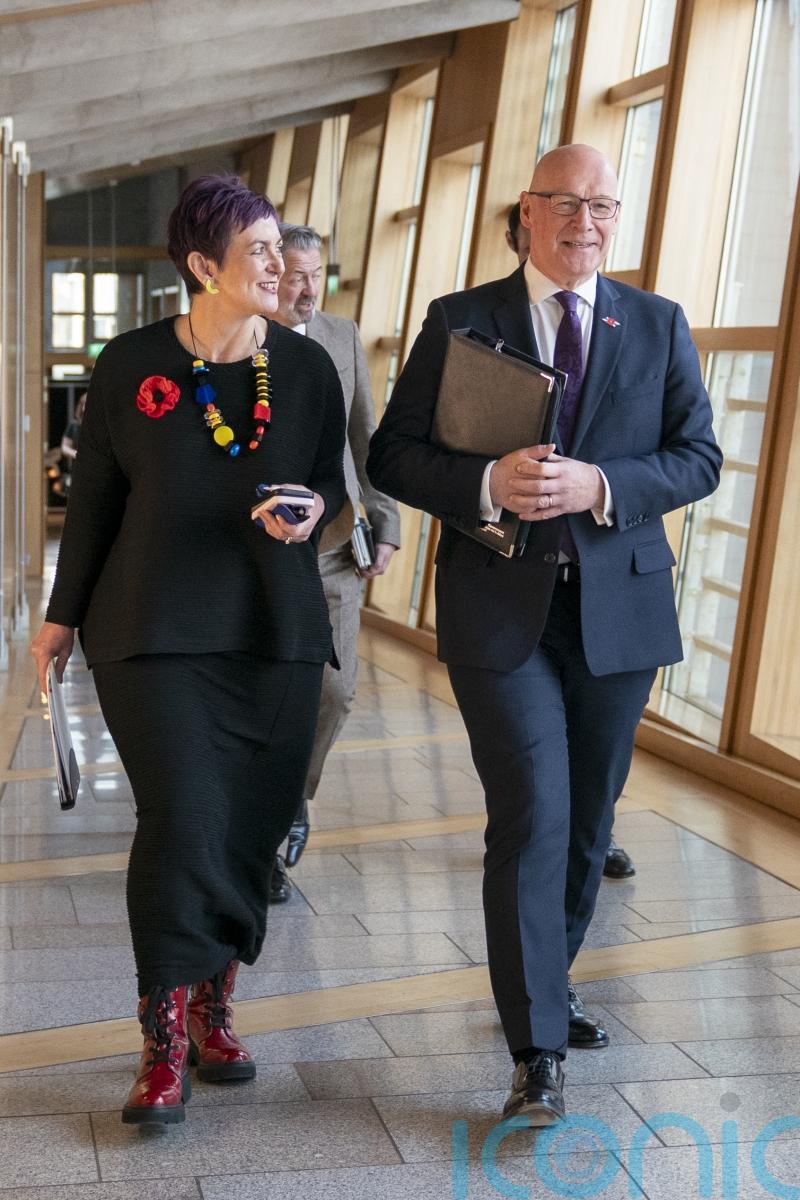 Swinney &lsquo;content&rsquo; Justice Secretary did not breach ministerial code