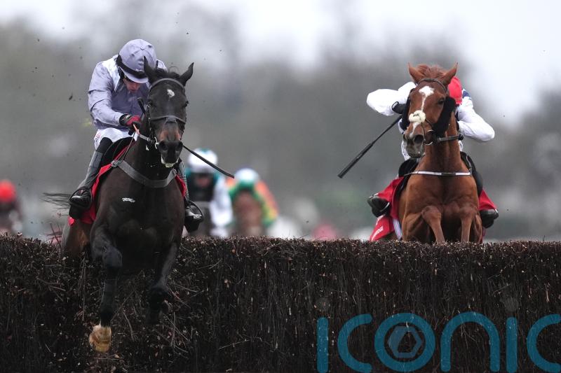 Harry Cobden to take over on Il Est Francais in King George