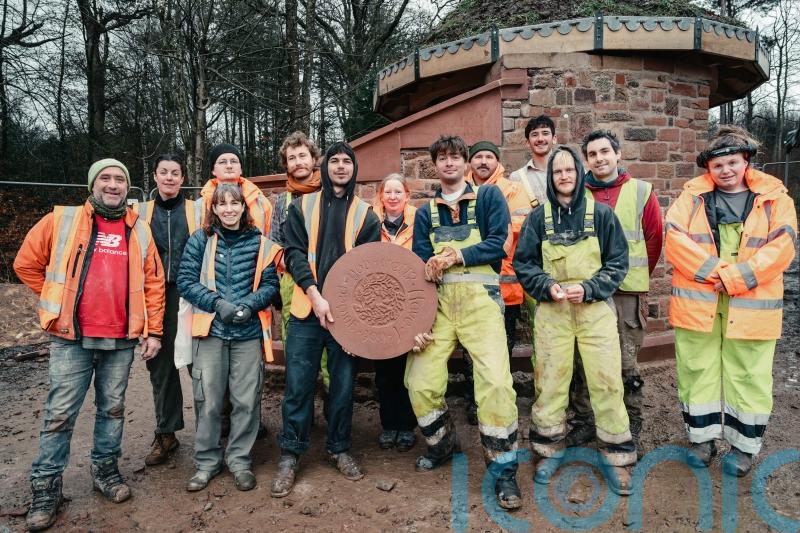 Students&rsquo; &lsquo;honour&rsquo; at building project marking 35th year of King&rsquo;s Foundation