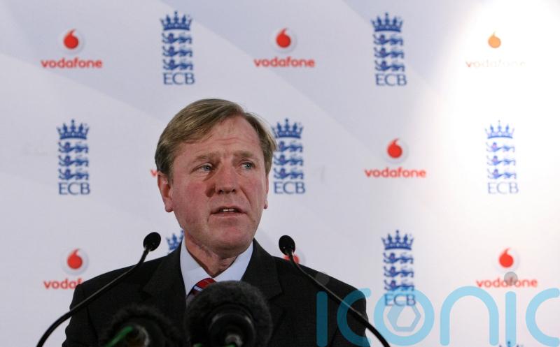 Glamorgan&rsquo;s former England batter and ECB boss Hugh Morris dies aged 62