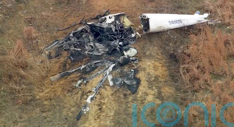 One killed in midair helicopter crash