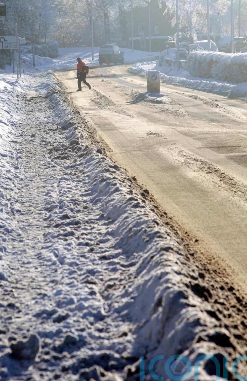 Lack of &lsquo;strategic leadership&rsquo; when snow stranded drivers in 2010, papers show