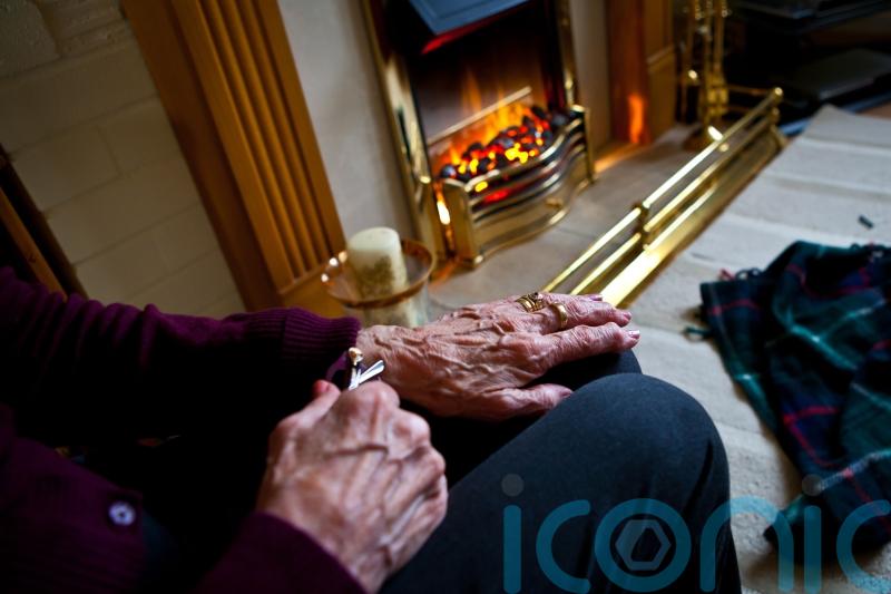 Household energy bills rise as temperatures plummet