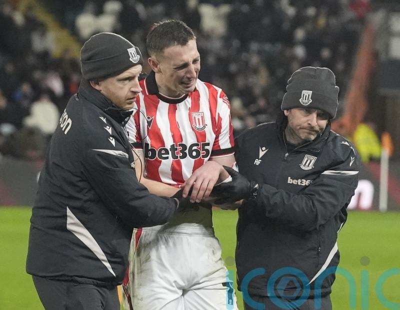 Robert Bozenik suffers shoulder injury after scoring in Stoke&rsquo;s win at Hull