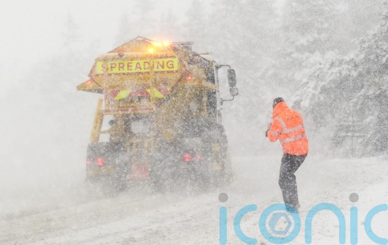Heavy snow in northern Scotland brings travel disruption on New Year&rsquo;s Day