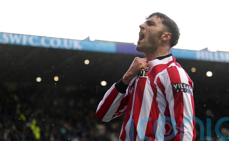 Sheffield United cruise to New Year&rsquo;s Day victory over Leicester