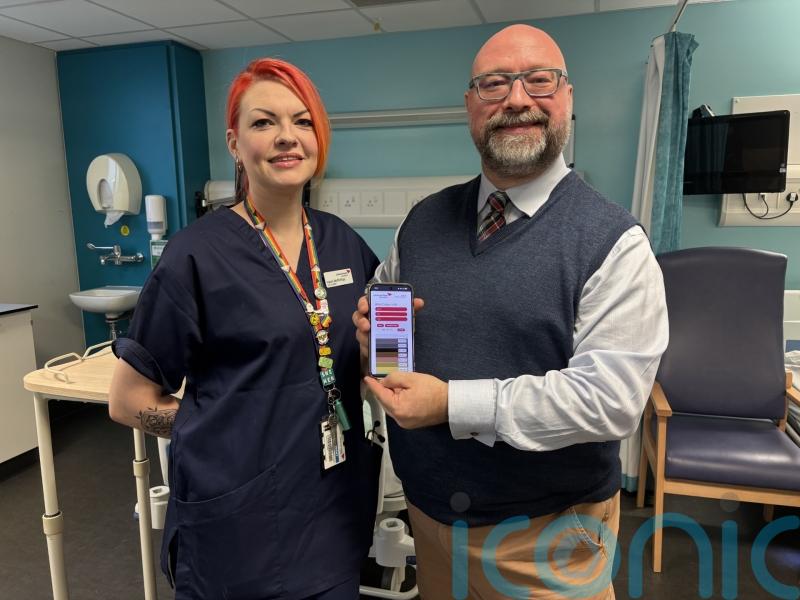 &lsquo;Simple&rsquo; colour card for describing bodily fluids could improve patient outcomes