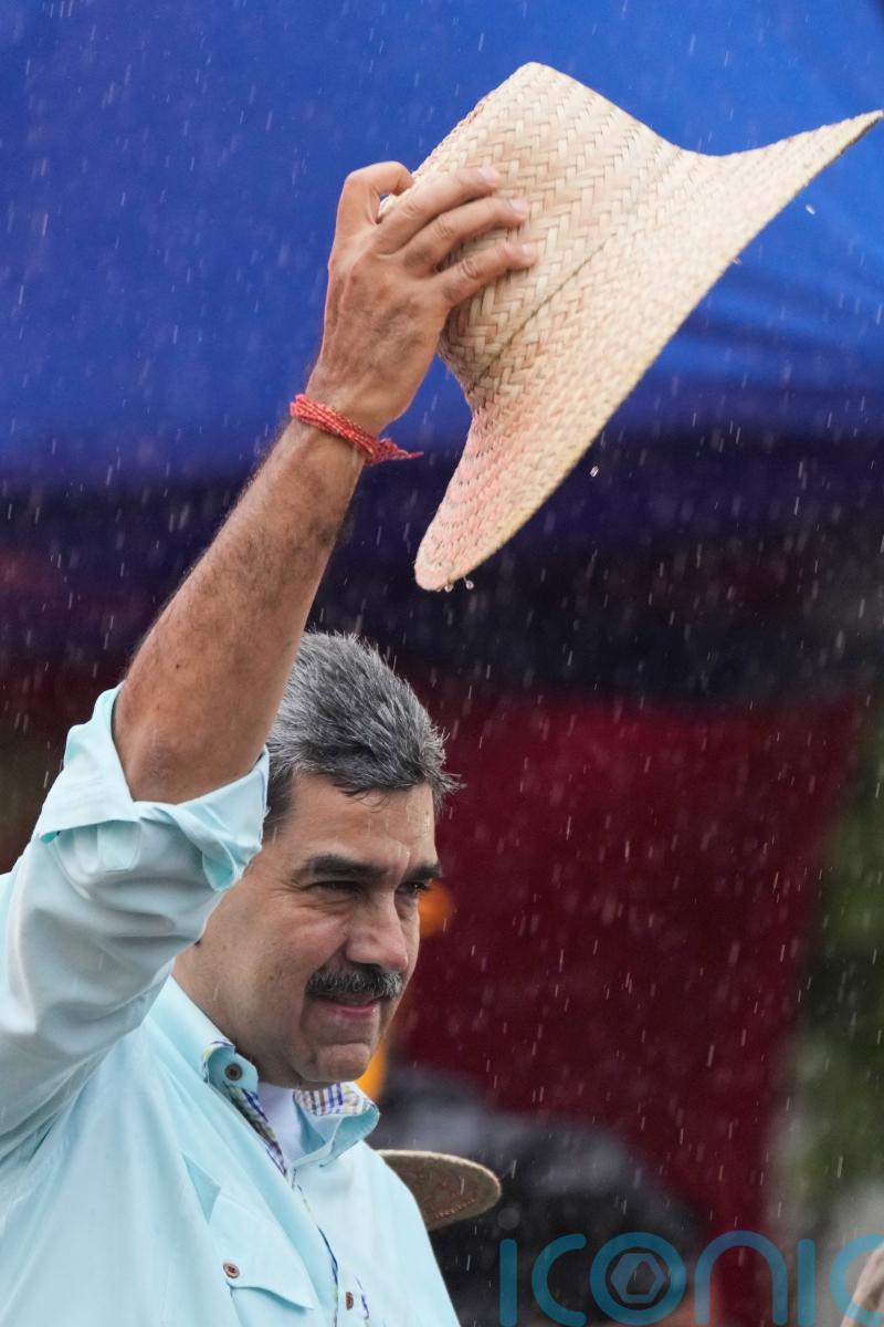 US captures Venezuela&rsquo;s leader and wife and plans to prosecute them