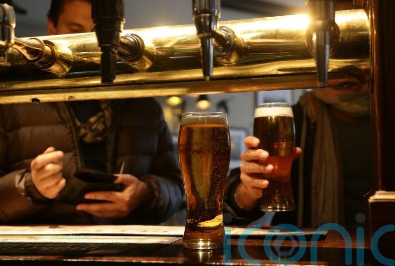 Government wants to help pubs, minister insists amid worries for sector