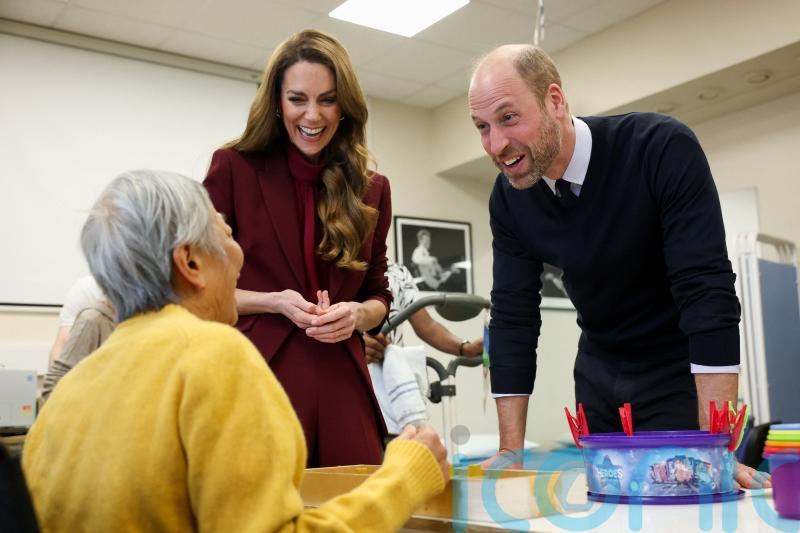 Kate praises work of NHS in surprise appearance with William