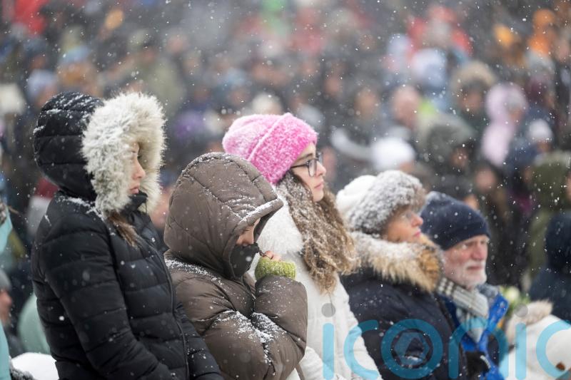 Switzerland holds memorial service during day of mourning for bar fire victims