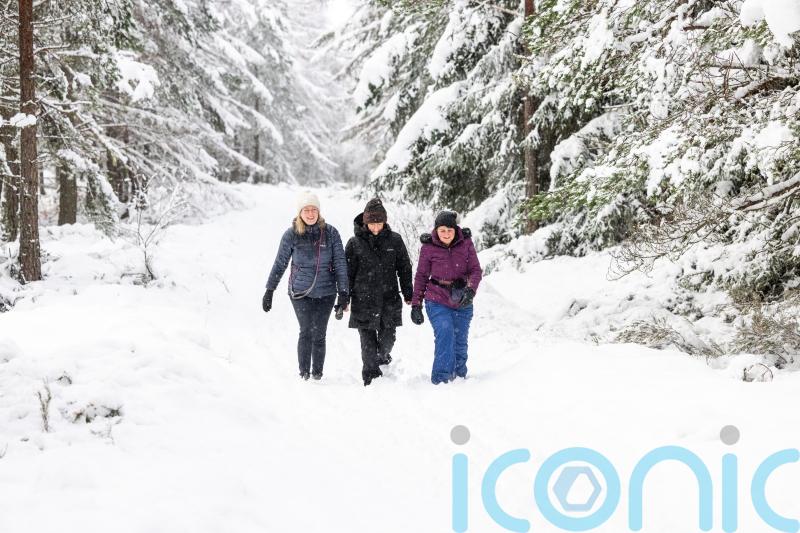 Scotland enters second consecutive weekend of snow and ice warnings