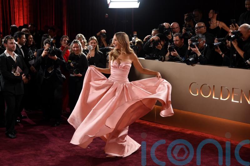 Nikki Glaser takes aim at Hollywood in opening monologue at Golden Globes