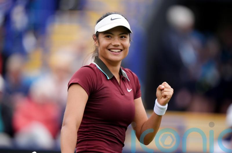 Emma Raducanu eclipses Camila Osorio in Hobart to claim first win of the year