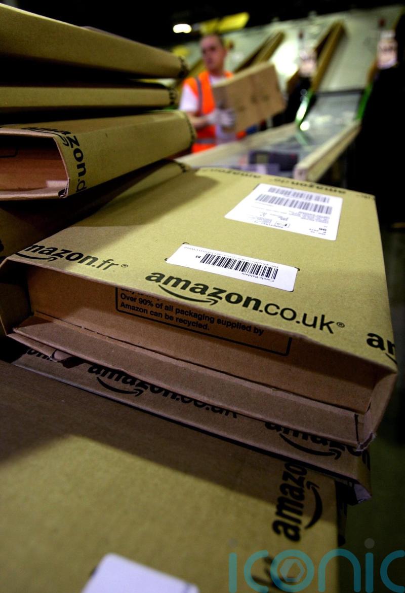 Amazon announces plan to close its first centre in UK