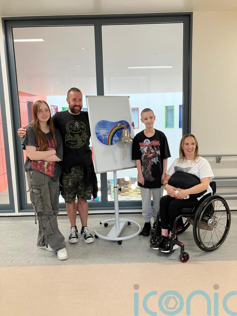 &lsquo;Amazing&rsquo; nurse who treated mother and son&rsquo;s cancers 33 years apart praised