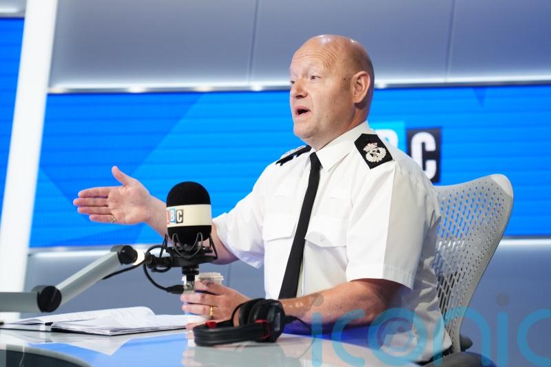Police chief clings to his job after losing confidence of Home Secretary