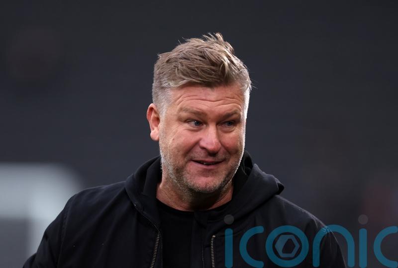 Karl Robinson hails Salford spirit as Ian Holloway fumes over Swindon &lsquo;garbage&rsquo;