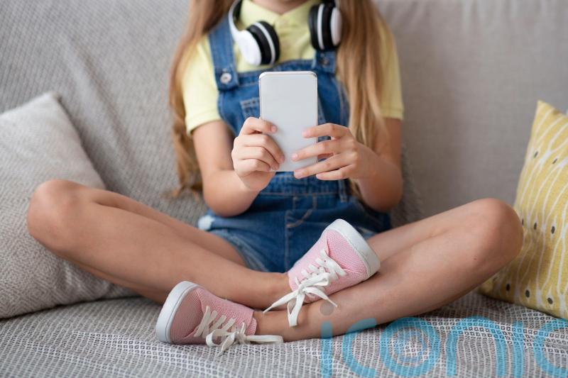 Signs your child is addicted to social media &ndash; as Lords back ban