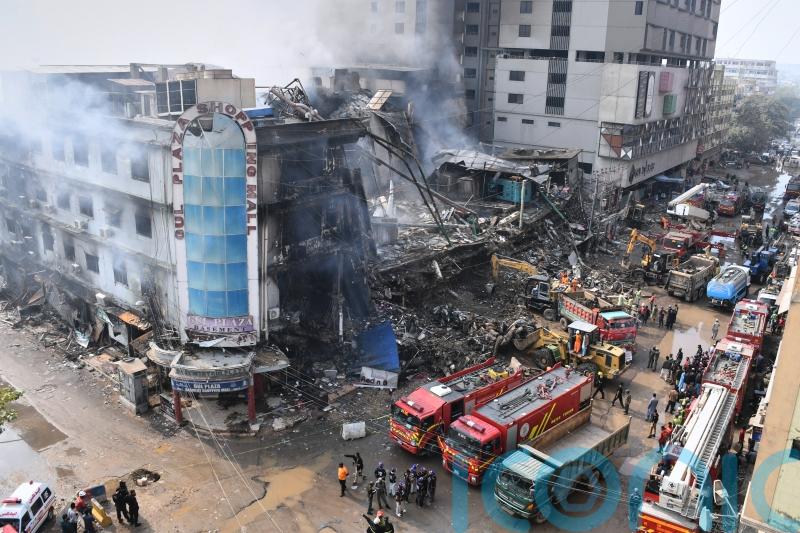 Death toll in Pakistan shopping centre fire rises to 67