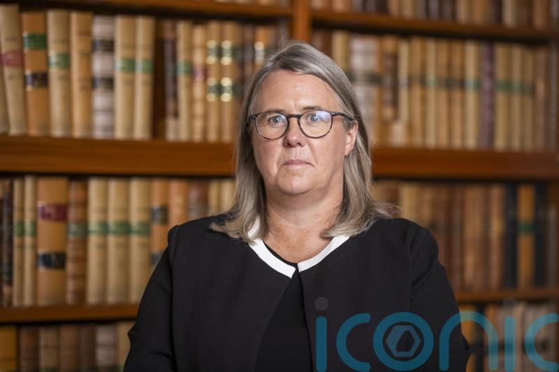 Lady Chief Justice calls for talks to resolve criminal barristers&rsquo; strike