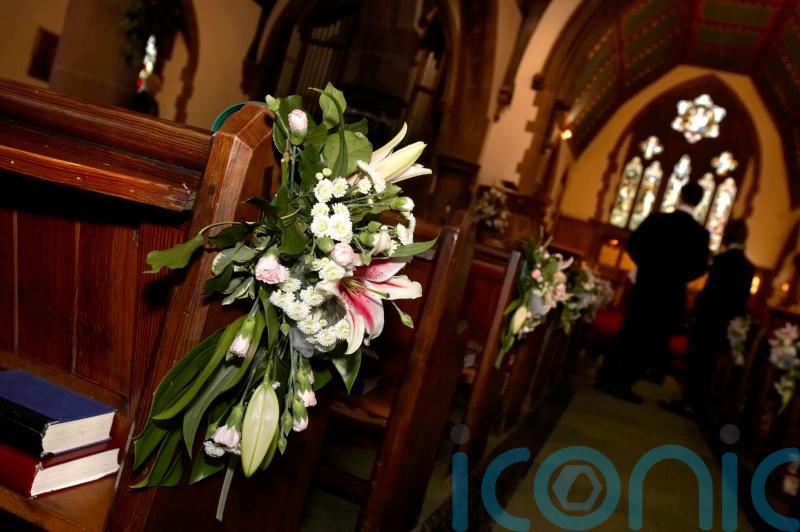 Churches urged to ban floral foam and parishioners to donate their own flowers