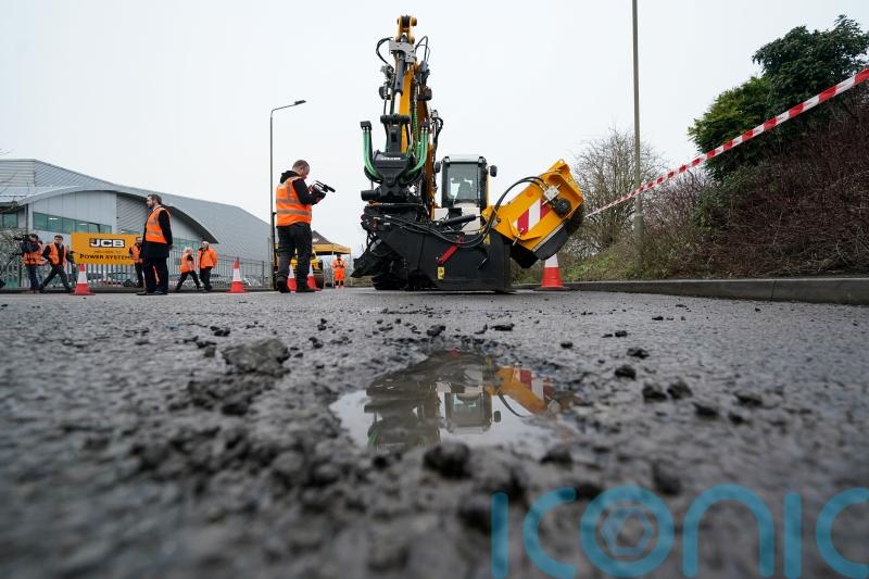 Fact check: Are councils fixing more potholes?