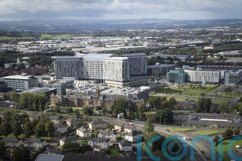 Police investigating six infection-linked deaths at Glasgow hospital
