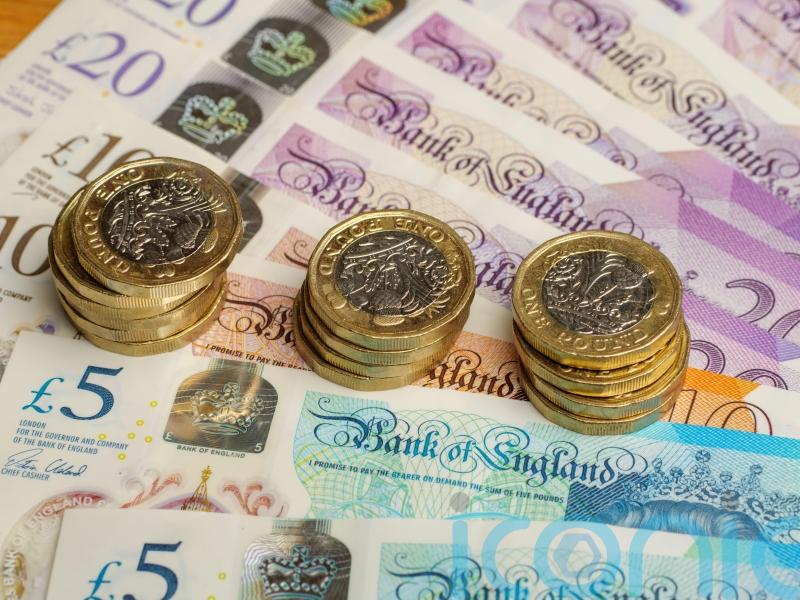 Record proportion of profit warnings sparked by policy and global upheaval &ndash; EY