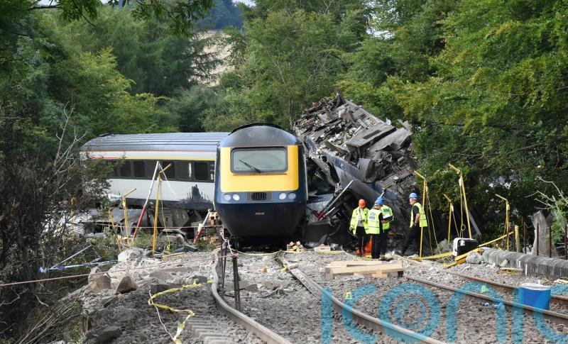 Network Rail infrastructure management &lsquo;ineffective&rsquo;, derailment inquiry told