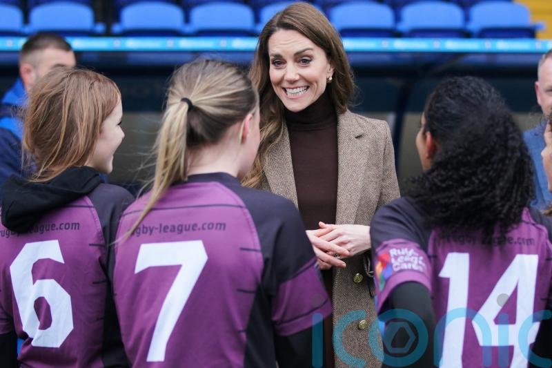 Kate praises grassroots rugby league and community spirit during club visit