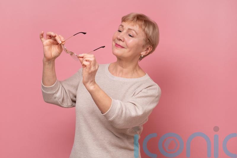 6 signs you might need varifocal glasses