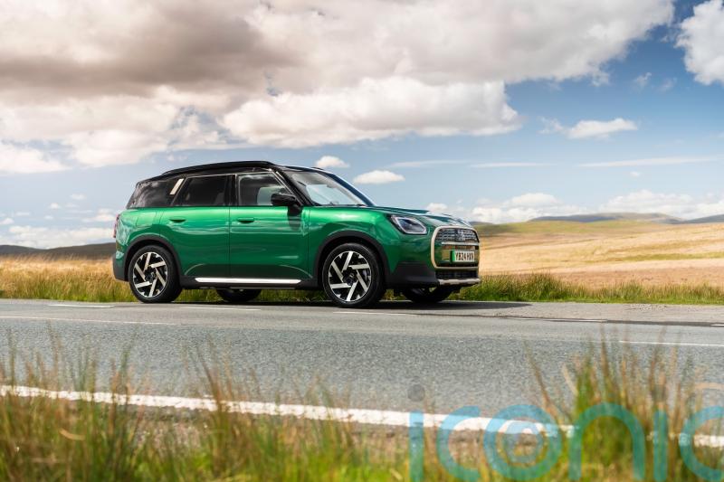 Mini Countryman E receives government&rsquo;s full &pound;3,750 Electric Car Grant