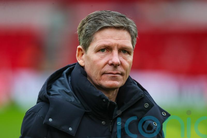 Oliver Glasner sidesteps striker transfer talk after draw with Nottingham Forest