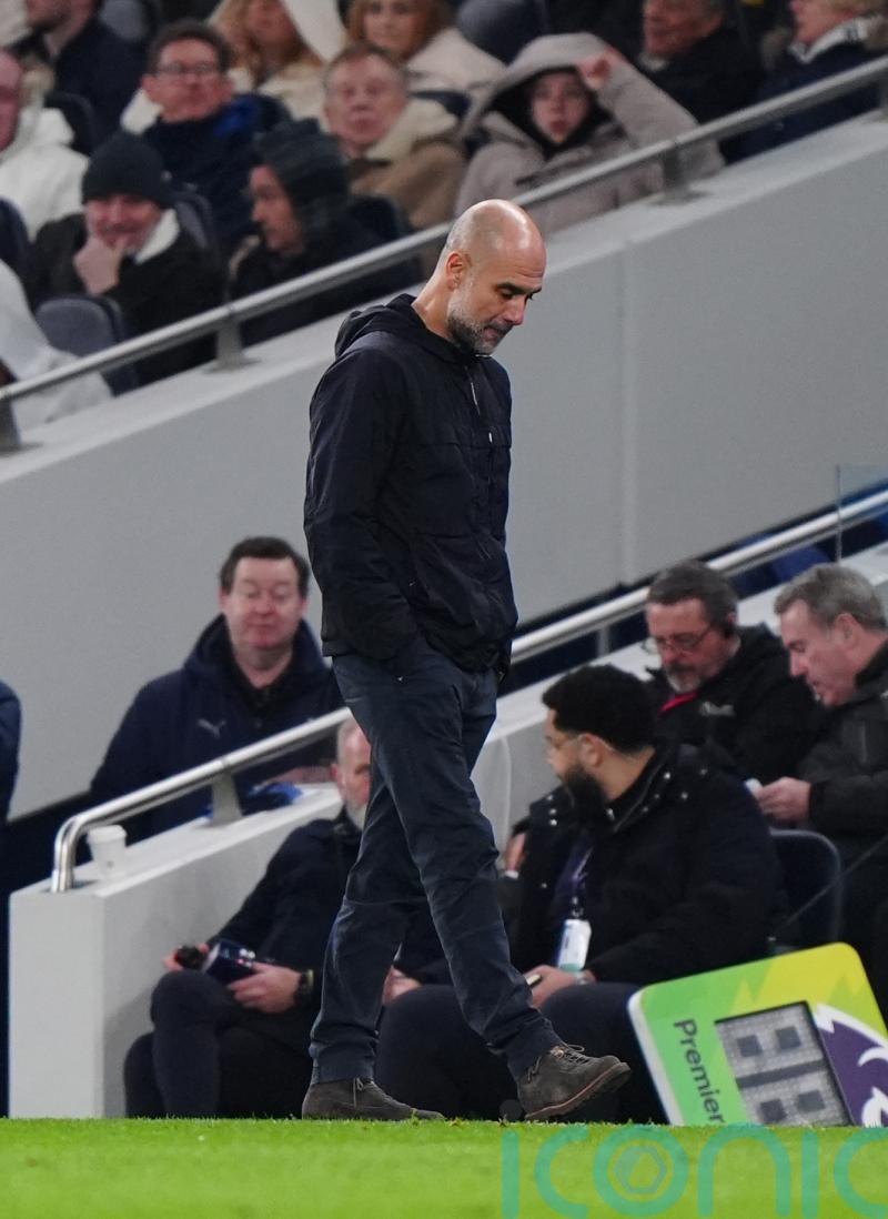 Pep Guardiola will not give up on Manchester City&rsquo;s Premier League title bid