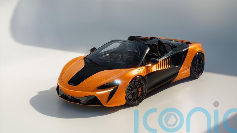McLaren celebrates its F1 team&rsquo;s 10th Constructors&rsquo; Championship victory with Artura Spider MCL39 Championship Edition