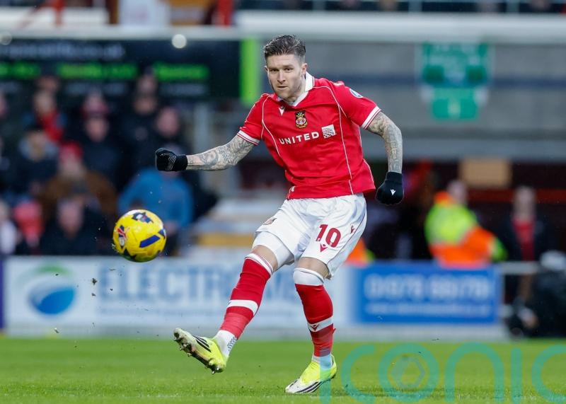 Josh Windass strike sends Wrexham into fifth round with win over Ipswich