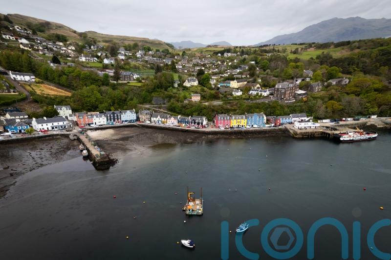 Ministers must act to tackle &lsquo;rural premium&rsquo;, say MSPs