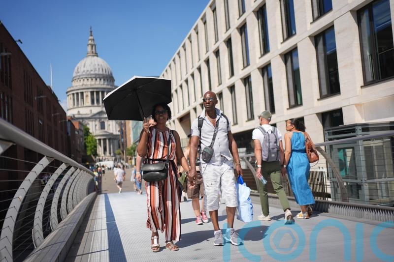 Wet winter to make way for &lsquo;glimmers of sunshine&rsquo; over the weekend